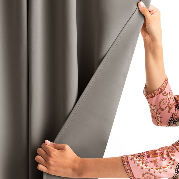 Szürkésbézs dimout (részleges sötétítő) függöny 140x245 cm Kierra – Restilo-image-4