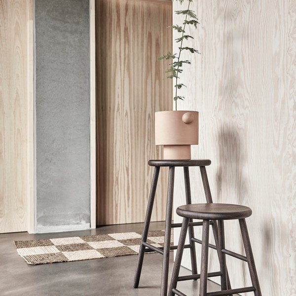 Sötét natúr színű kőrisfa bárszék (ülésmagasság 65 cm) Moto – OYOY Living Design-image-1