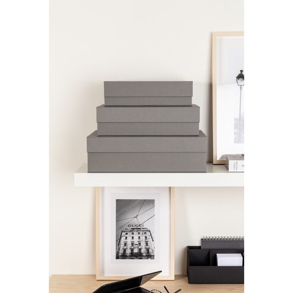 Szürke fedeles karton tárolódoboz szett 3 db-os 42,5x29,5x13 cm Kian Paper Laminate – Bigso-image-1