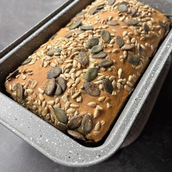 Fém kenyér sütőforma 15x27,5 cm Grande – Orion-image-1