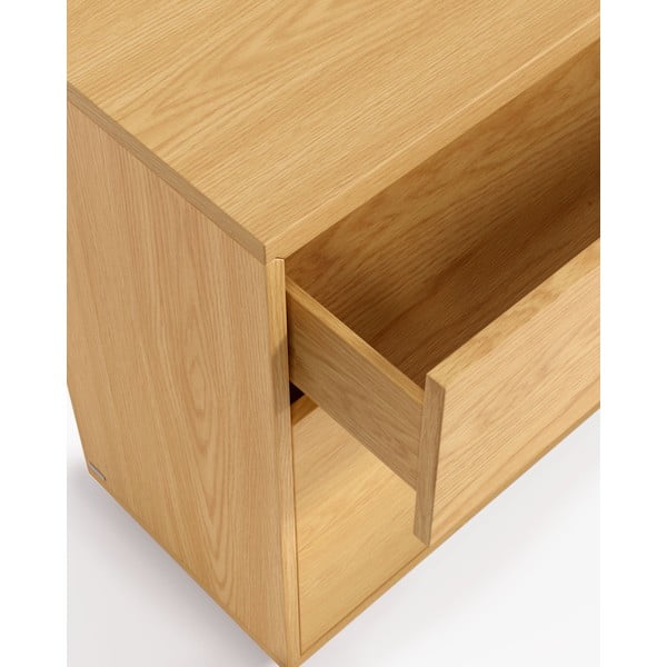 Alacsony természetes színű tölgyfa komód 90x75 cm Abilen - Kave Home-image-1