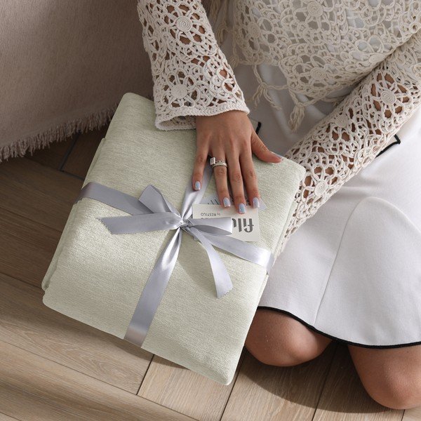 Krémszínű zsenília ágytakaró 220x240 cm Talo – Filumi-image-4