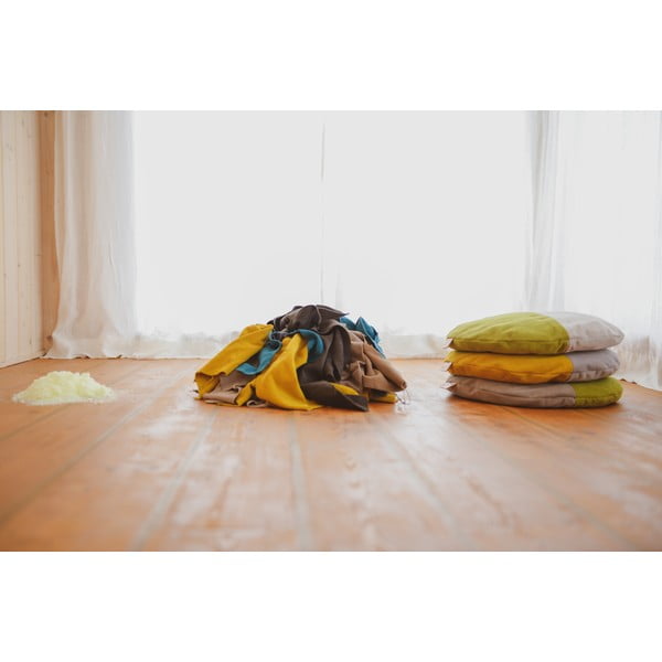 Lentils zöld-krémszínű párna - Linda Vrňáková-image-1