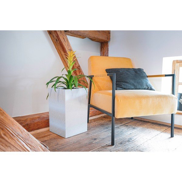 Újrahasznosított műanyag önöntözős virágcserép Cubico Stone – Flower Lover-image-1