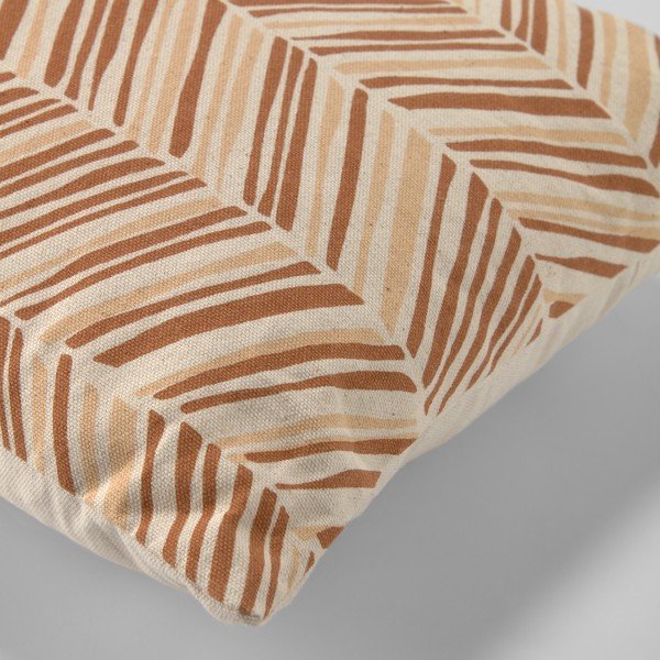 Uriana barna-bézs pamut párnahuzat, 50 x 30 cm - Kave Home-image-1