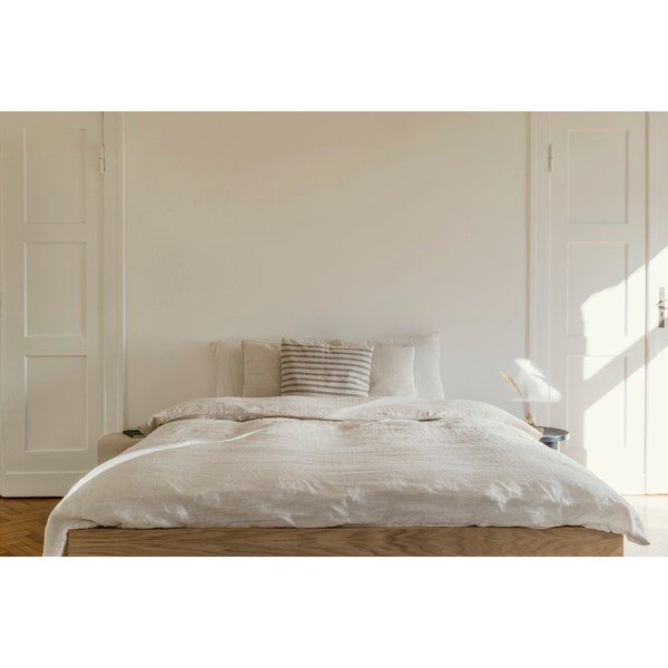 Fekete forgácslemez franciaágy ágytámla nélkül ágyráccsal 160x200 cm Streiko – noo.ma-image-3