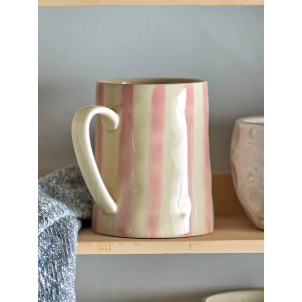 Fehér-rózsaszín agyagkerámia bögre 440 ml Begonia – Bloomingville-image-1