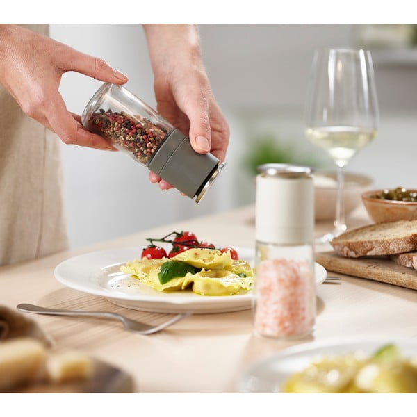 Só- és borsőrlő szett 2 db-os Duo – Joseph Joseph-image-2