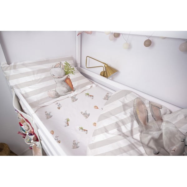Fehér gumis pamut-szatén gyerek lepedő babaágyhoz 60x120 cm Hugging Bunnies – Butter Kings-image-1