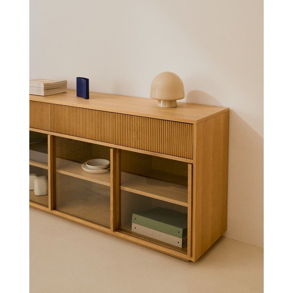 Natúr színű tálalószekrény tolóajtóval tölgyfa dekorral 200x80x40 cm Helvine – Kave Home-image-4