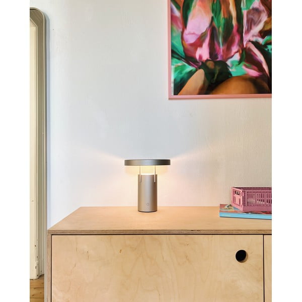 Világosszürke LED dimmelhető asztali lámpa (magasság 20 cm) BringMe – Hübsch-image-1