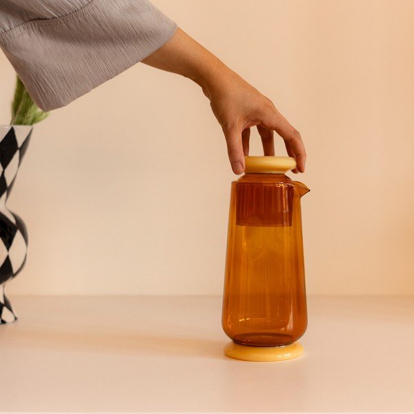 Borostyán színű üveg kancsó és pohár készlet 1,4 l Marlo – ONA-image-1