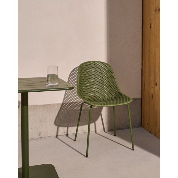 Sötétzöld fém kerti szék Quinby – Kave Home-image-1