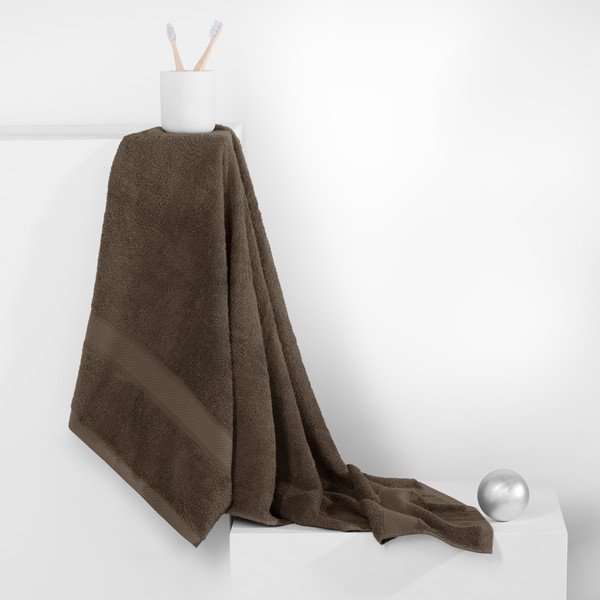 Bamby Brown sötétbarna fürdőlepedő, 70 x 140 cm - DecoKing-image-1
