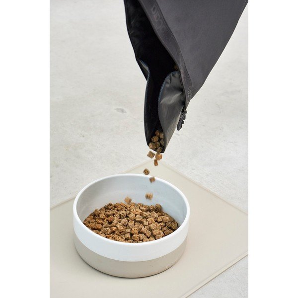 Eledeltartó táska Sacco Asphalt – MiaCara-image-4