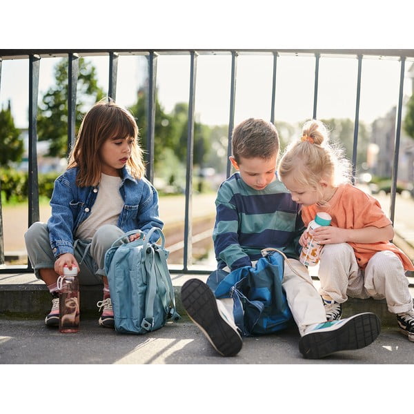 Fehér-világos rózsaszín gyerek ivópalack 400 ml Flowers & butterflies – Mepal-image-4