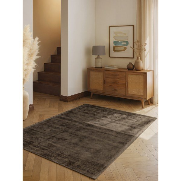 Barna kézi szövésű viszkóz szőnyeg 80x150 cm Noemi – Vikosa-image-1