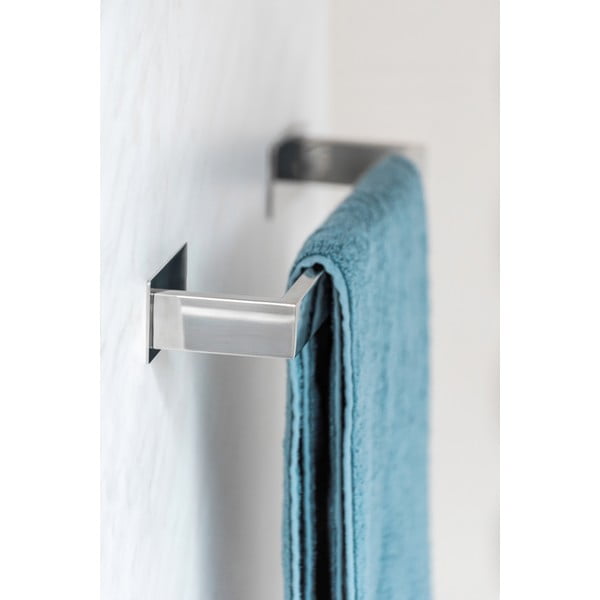 Fényes ezüstszínű öntapadós rozsdamentes acél törölközőtartó Genova – Wenko-image-1