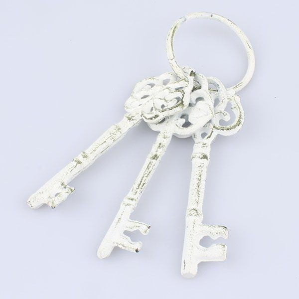 Fehér dekorációs öntöttvas kulcsok - Dakls