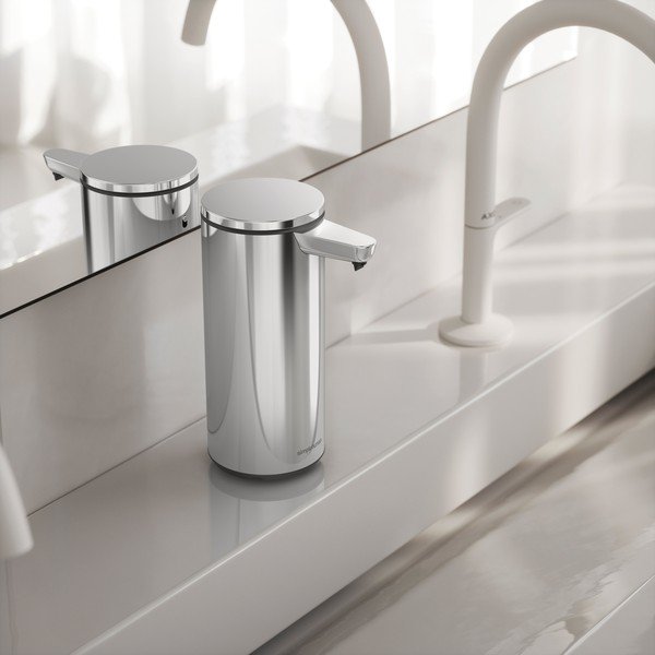 Fényes ezüstszínű automata acél szappanadagoló 266 ml – simplehuman-image-1
