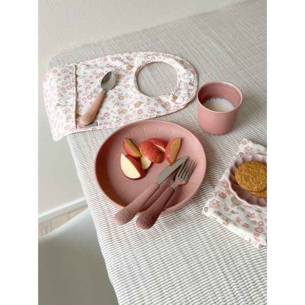 Piros-lazacszínű szilikon gyerek evőeszköz szett 3 db-os Rose Mix – Cam Cam Copenhagen-image-3