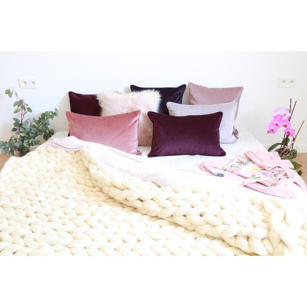 Krémszínű kézzel kötött merinói gyapjú pléd, 180 x 140 cm - WeLoveBeds-image-4