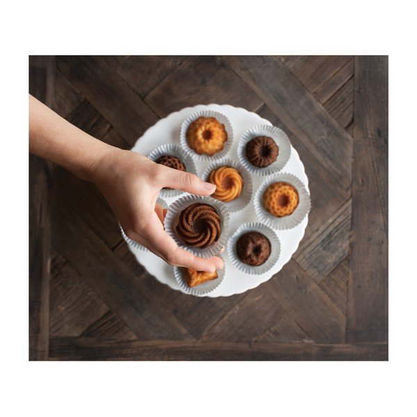 Minimix aranyszínű sütőforma 12 süteményhez, 280 ml - Nordic Ware-image-2