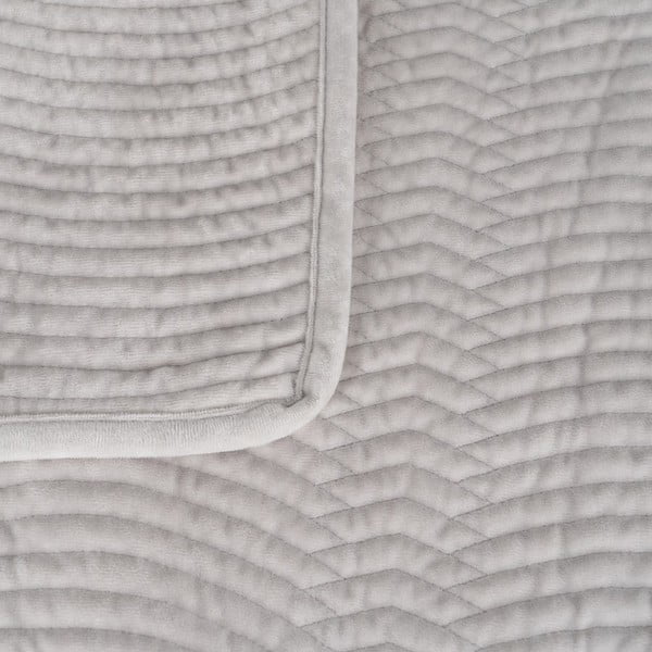 Krémszínű bársony steppelt ágytakaró 230x260 cm – Ixia-image-1