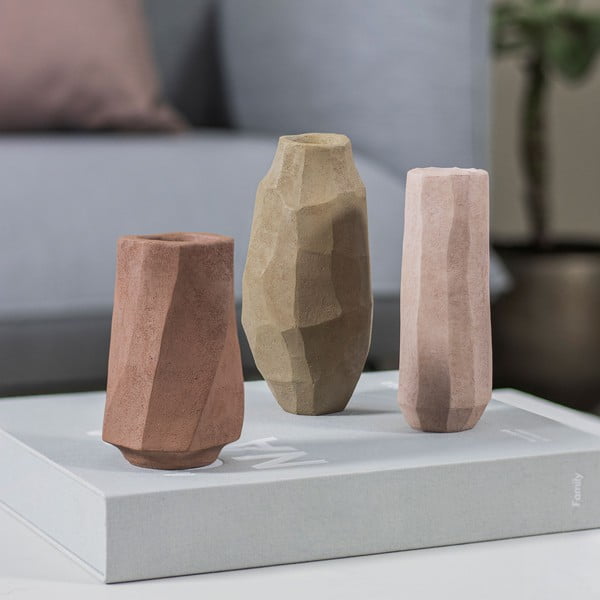 Rózsaszín poligyanta váza (magasság 15,5 cm) Nuki – Mette Ditmer Denmark-image-2