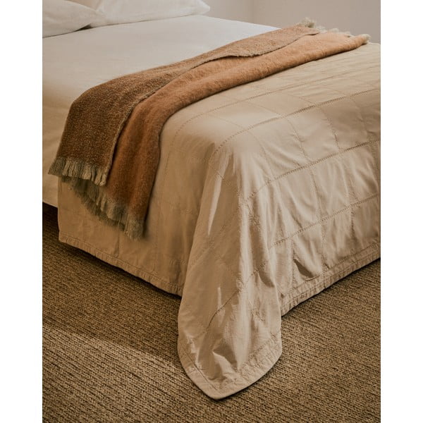 Világosbarna pamut steppelt ágytakaró 180x260 cm Isor – Kave Home-image-2
