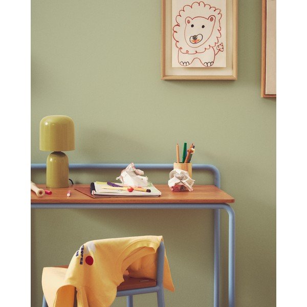 Gyerek íróasztal kőrisfa dekoros asztallappal 45x82 cm Tinn – Kave Home-image-1