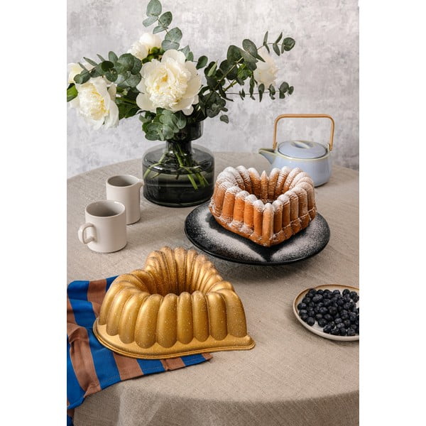 Alumínium sütőforma kuglófhoz Cora – Bonami Selection-image-1