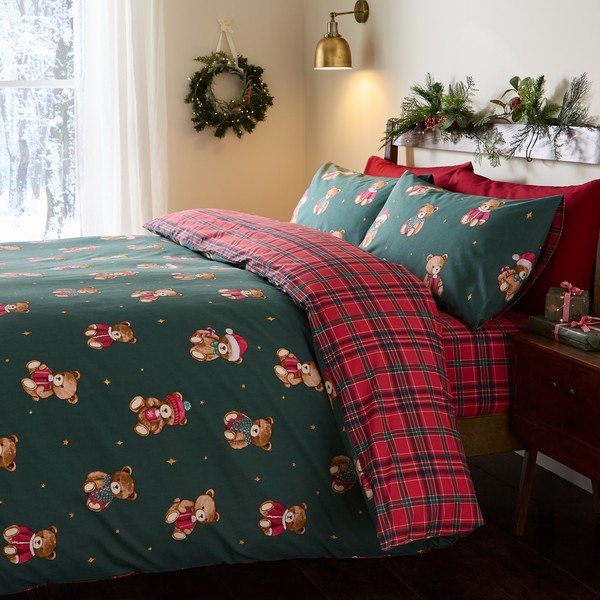 Piros-sötétzöld egyszemélyes ágyneműhuzat 150x120 cm Christmas Tartan Teddy Bear – Catherine Lansfield