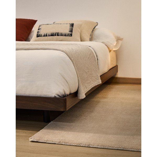 Barna nyírfa franciaágy ágytámla nélkül, ágyráccsal 180x200 cm Norlen – Kave Home-image-1