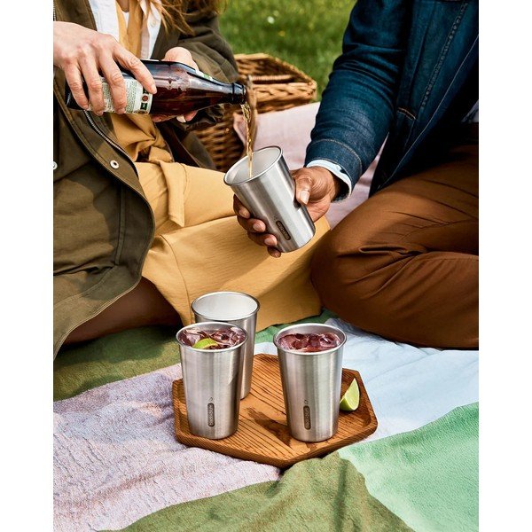 Ezüstszínű rozsdamentes acél utazóbögre 500 ml – Black + Blum-image-1