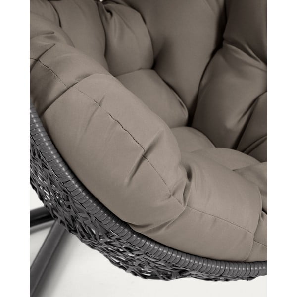 Sötétszürke műrattan kerti függőfotel Florina – Kave Home-image-3