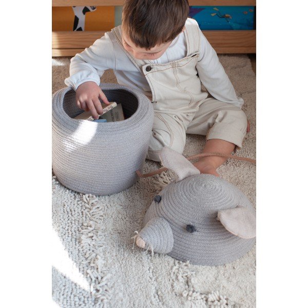 Szürke textil játéktároló kosár ø 25x30 cm Renata the Rat – Lorena Canals-image-3