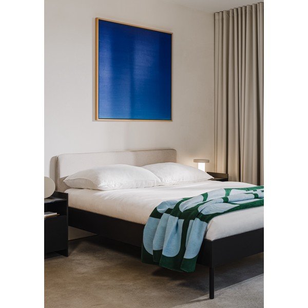 Fekete kárpitozott-forgácslemez franciaágy ágyráccsal 200x200 cm Streiko – noo.ma-image-1