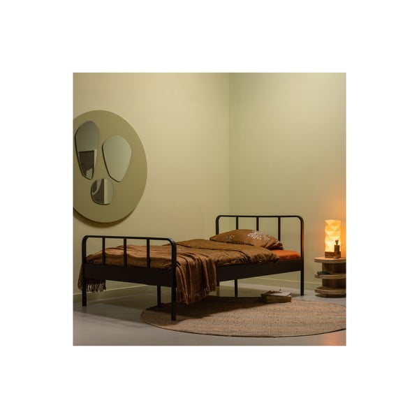 Fekete fém egyszemélyes ágy ágyráccsal 120x200 cm Mees – WOOOD-image-1