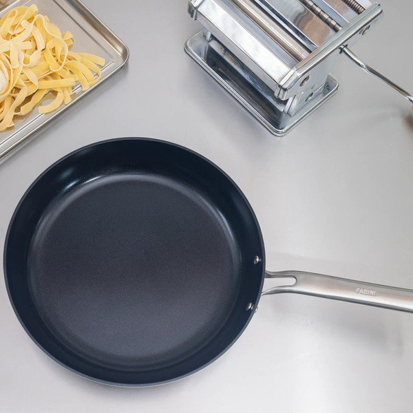 Serpenyő kerámia felülettel ø 26 cm Meda 4.0 – FABINI-image-1