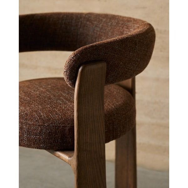 Barna kőrisfa karfás étkezőfotel Granite – Kave Home-image-3