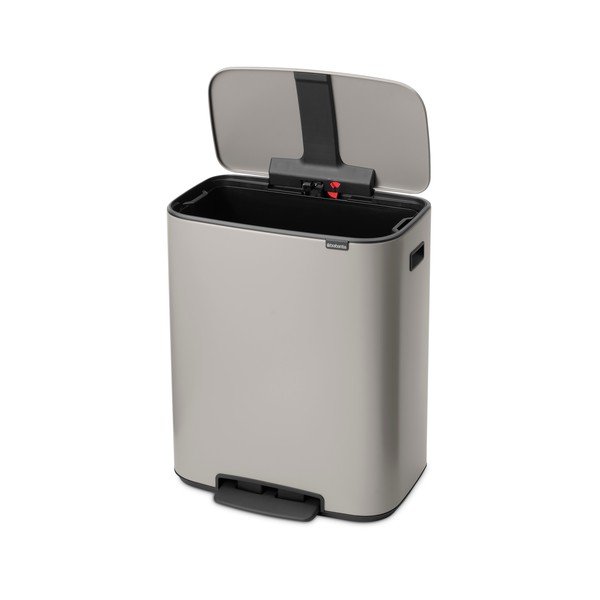 Világosszürke acél pedálos szemetes 60 l Bo – Brabantia
