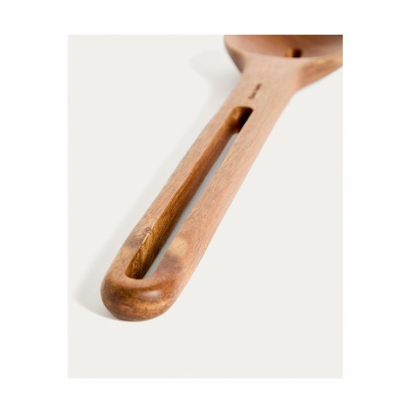 Fa szervírozó kanál Blera – Kave Home-image-2