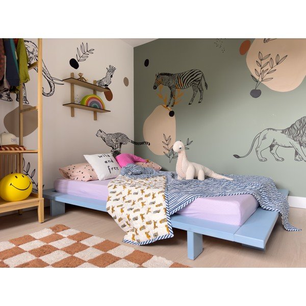 Világoskék borovi fenyő franciaágy ágyráccsal 140x200 cm Japan – Karup Design-image-1