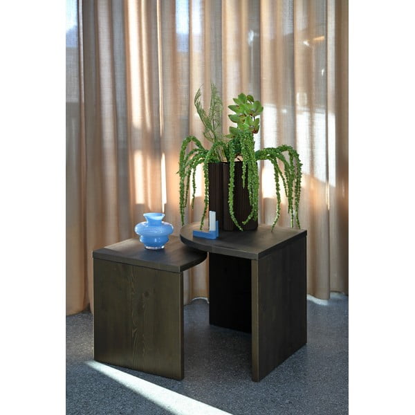 Sötétbarna borovi fenyő dohányzóasztal szett 2 db-os Combine – Karup Design-image-1