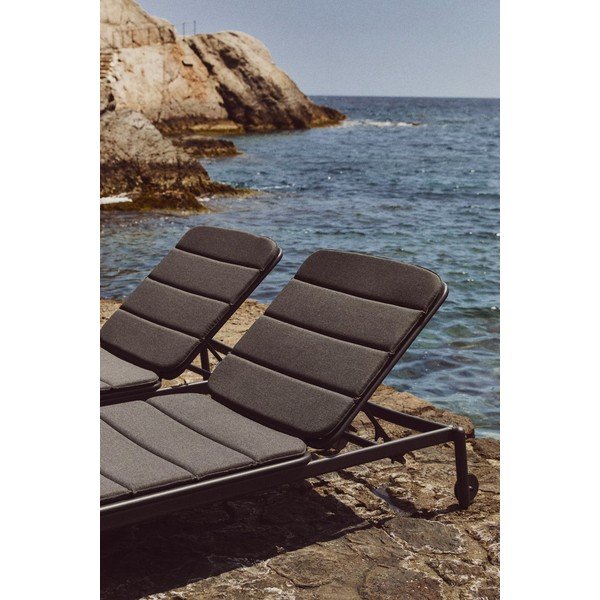 Fekete fém kerti napozóágy Marcona – Kave Home-image-3