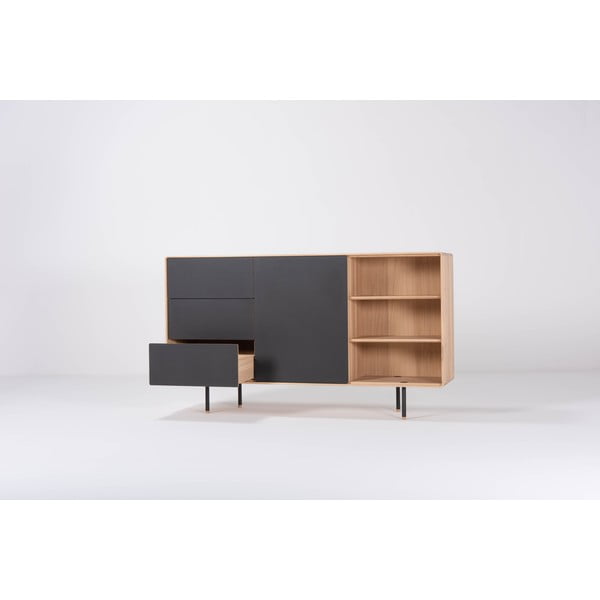 Fekete-natúr színű tölgyfa alacsony komód 176x100 cm Fina – Gazzda-image-1
