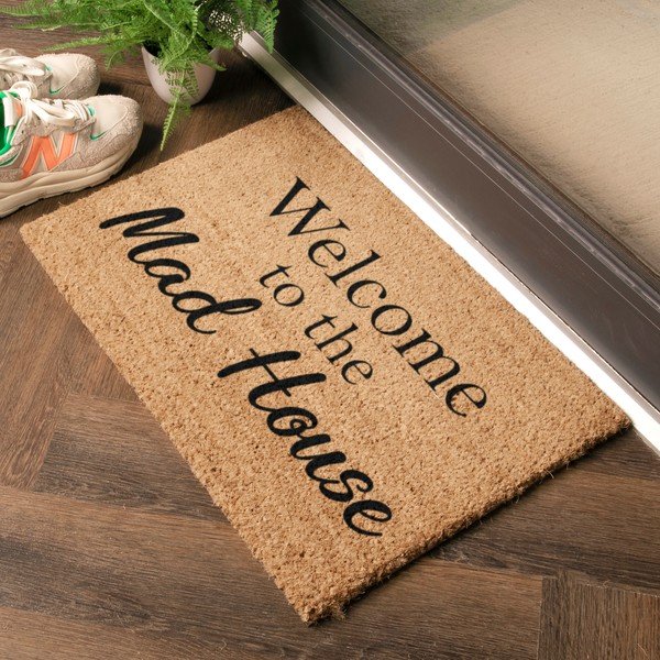 Kókuszrost lábtörlő 40x60 cm Welcome to the Mad House – Artsy Doormats-image-1