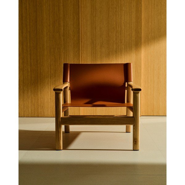 Konyakbarna bőr fotel Jan – Kave Home-image-1