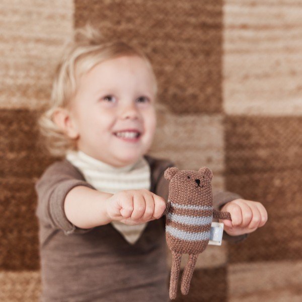 Csörgő Bella Bear – OYOY Mini-image-1
